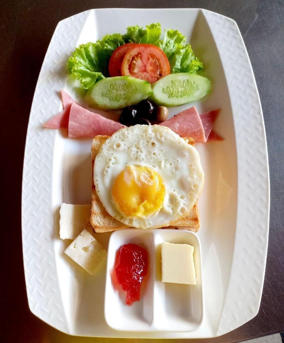 Benny'S City Hotel Sihanoukville Ngoại thất bức ảnh