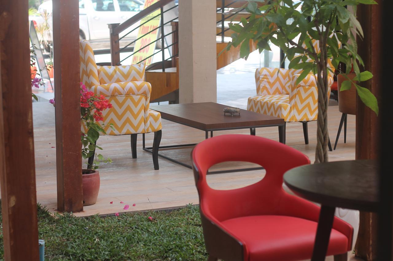Benny'S City Hotel Sihanoukville Ngoại thất bức ảnh