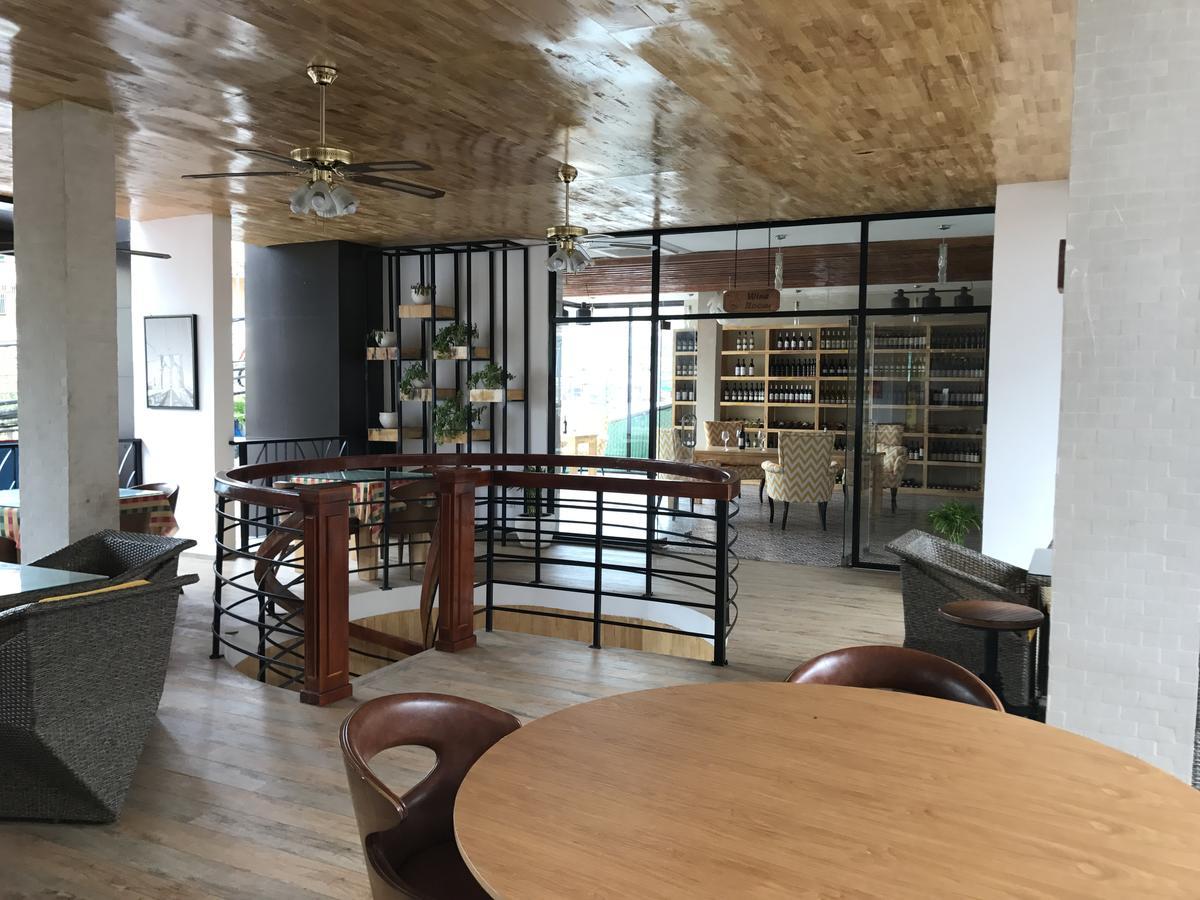 Benny'S City Hotel Sihanoukville Ngoại thất bức ảnh