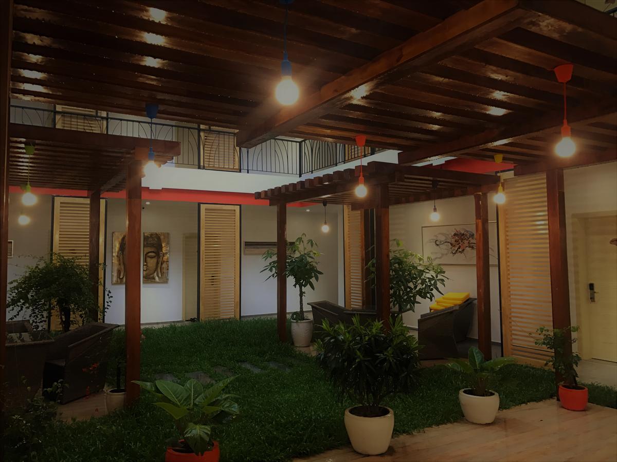 Benny'S City Hotel Sihanoukville Ngoại thất bức ảnh
