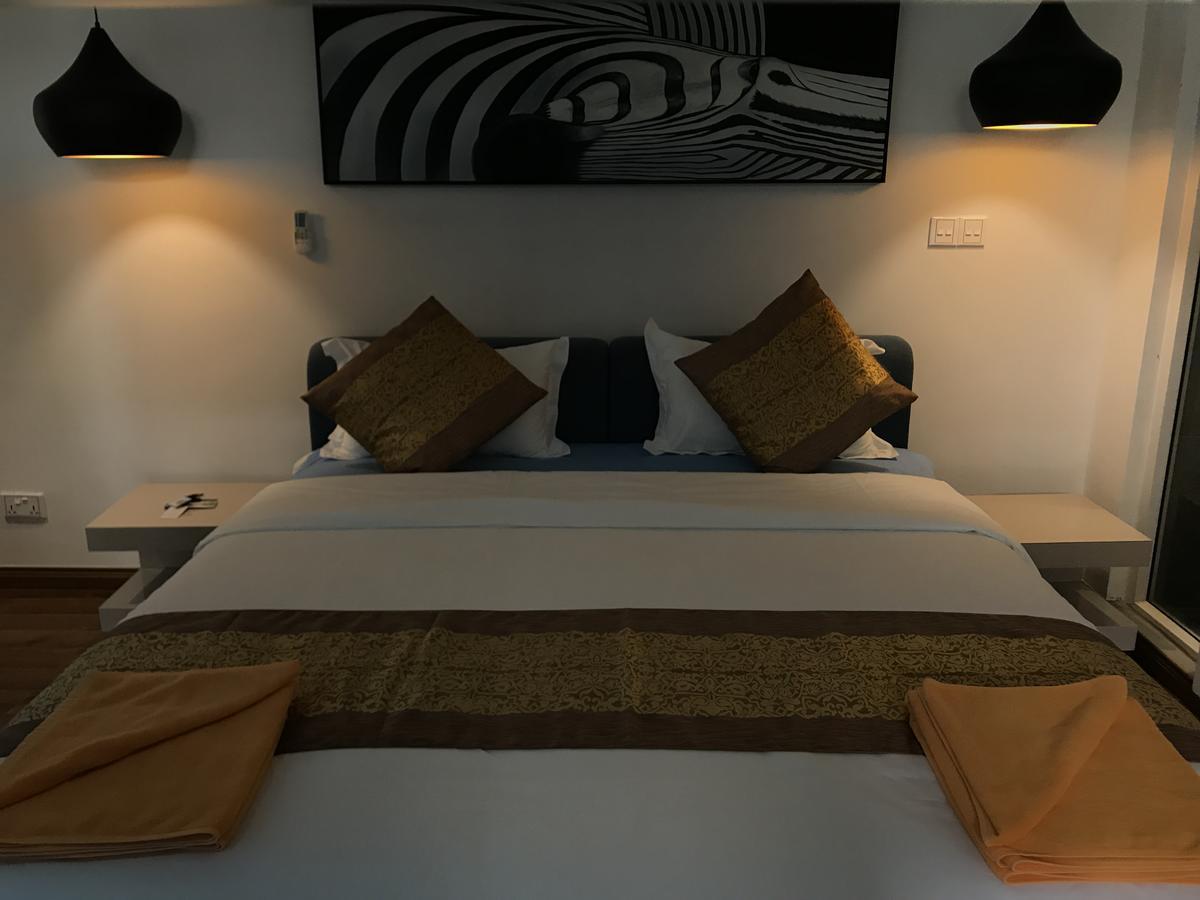 Benny'S City Hotel Sihanoukville Ngoại thất bức ảnh