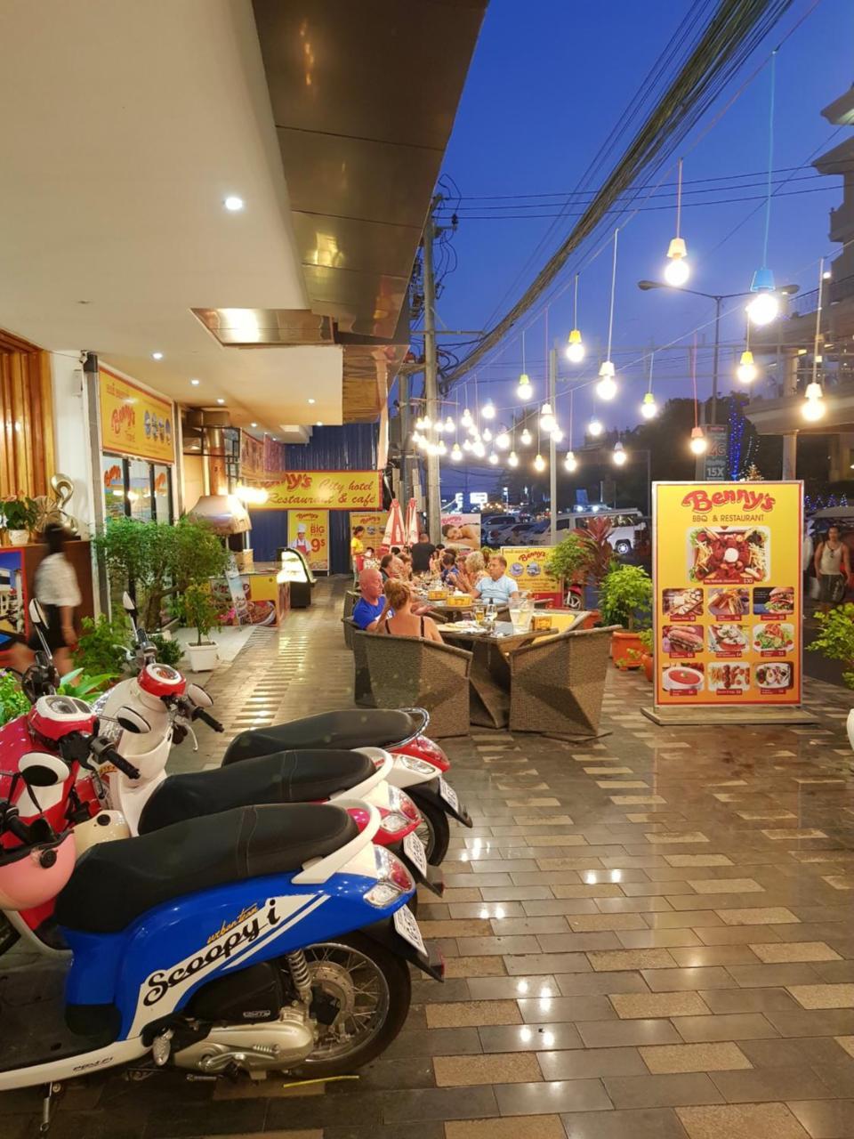 Benny'S City Hotel Sihanoukville Ngoại thất bức ảnh